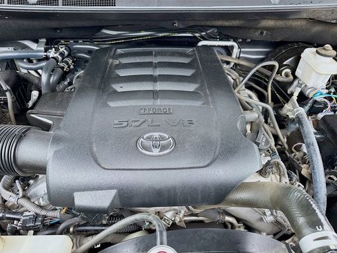 Used 2019 Toyota Sequoia Limited w/ Safety & Convenience Package RWD image 41