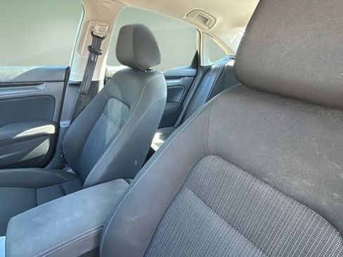 Used 2022 Honda Civic LX image 14