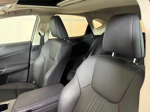 Certified 2025 Lexus NX 250 FWD w/ Premium Package image 7