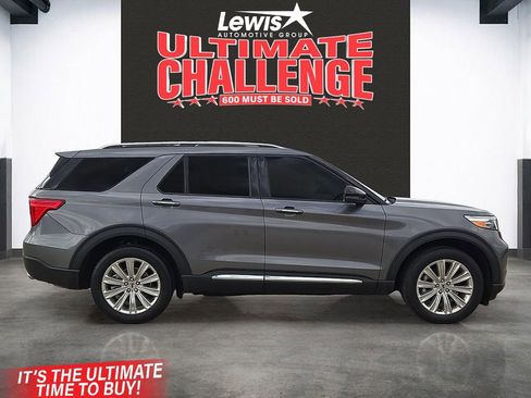 Used 2022 Ford Explorer Limited w/ Equipment Group 301A image 5