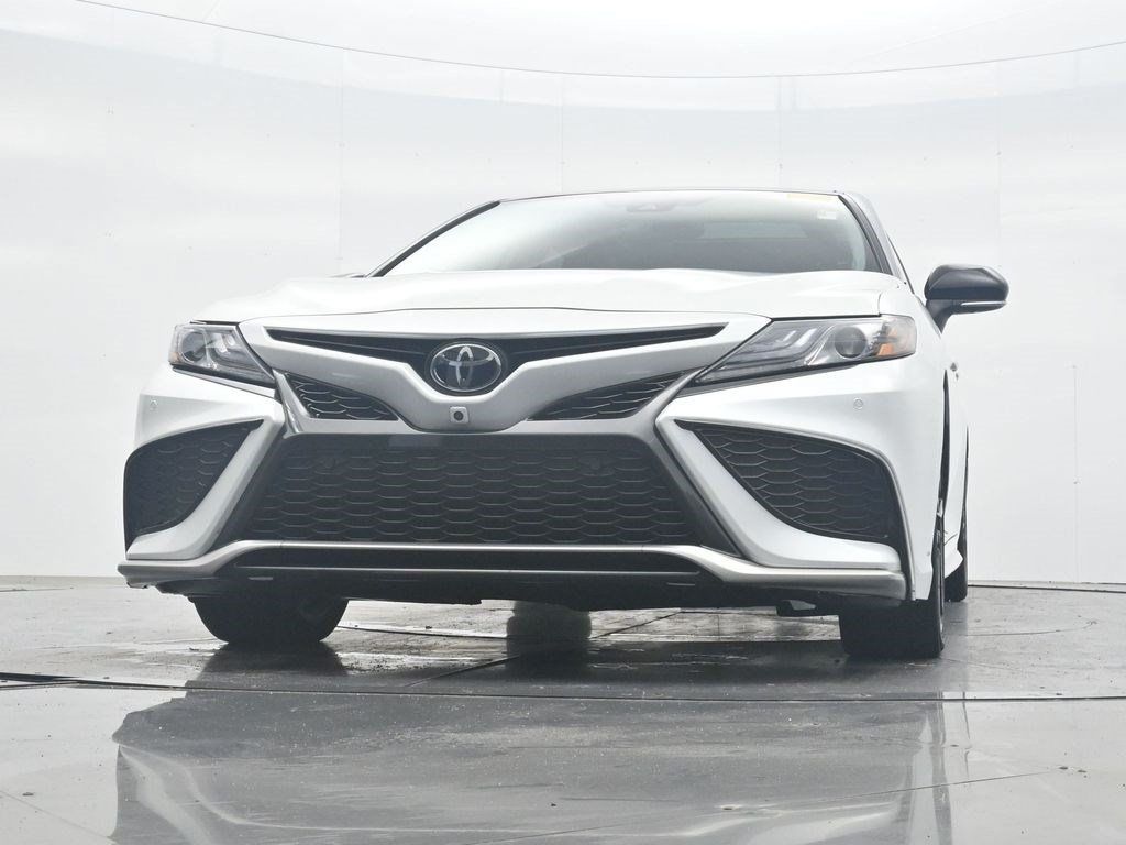 Used 2022 Toyota Camry XSE w/ Navigation Package FWD image 26