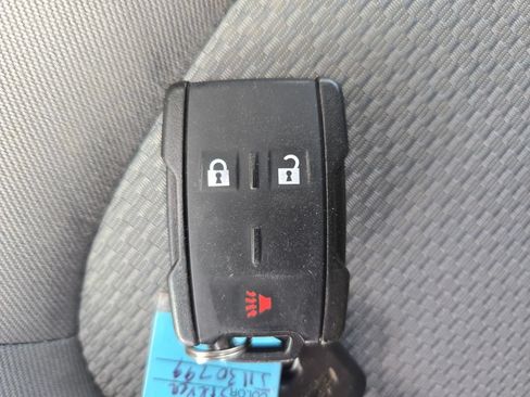 Used 2018 Chevrolet Colorado LT AWD/4WD image 40