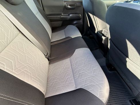 Certified 2022 Toyota Tacoma TRD Sport image 32