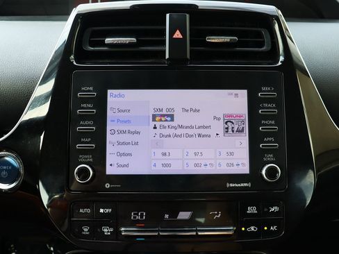 Used 2022 Toyota Prius LE image 50