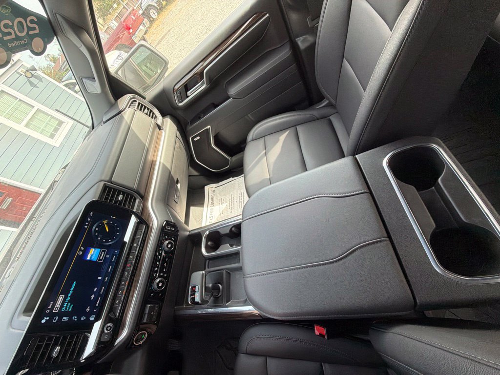 Used 2024 Chevrolet Silverado 1500 RST w/ Rally Edition AWD/4WD image 23