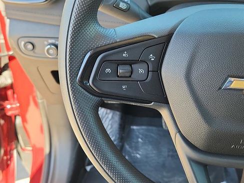 Used 2025 Chevrolet TrailBlazer LT image 15