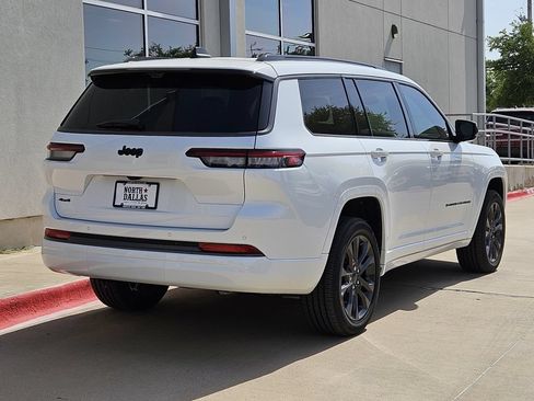 New 2026 Jeep Grand Cherokee L Limited AWD/4WD image 3