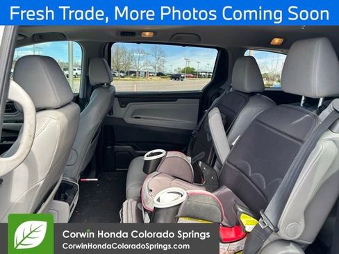 Used 2018 Honda Odyssey EX-L image 7