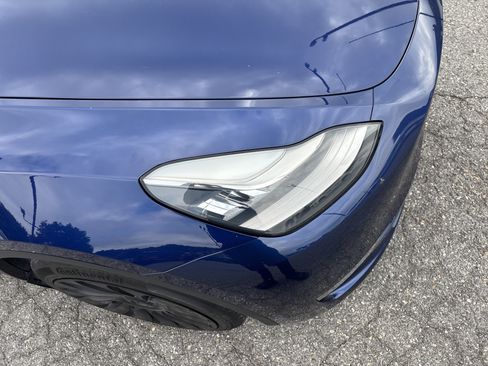 Used 2020 Tesla Model Y Long Range AWD/4WD image 9