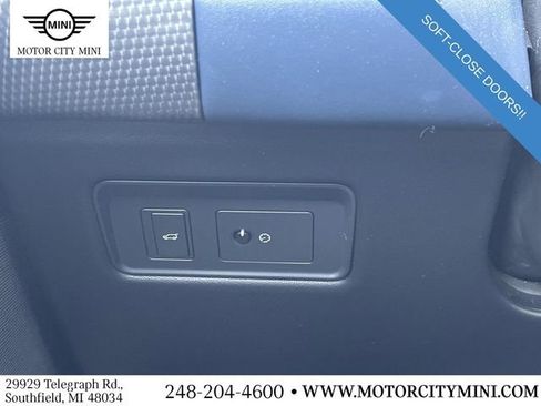 Used 2018 Land Rover Range Rover Sport Supercharged image 28