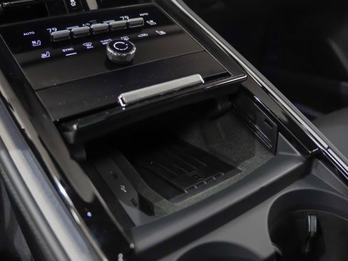 New 2026 Porsche Panamera 4 image 34