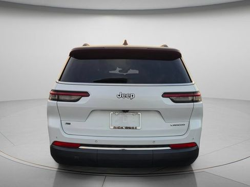 Used 2021 Jeep Grand Cherokee L Laredo w/ Luxury Tech Group I RWD image 5