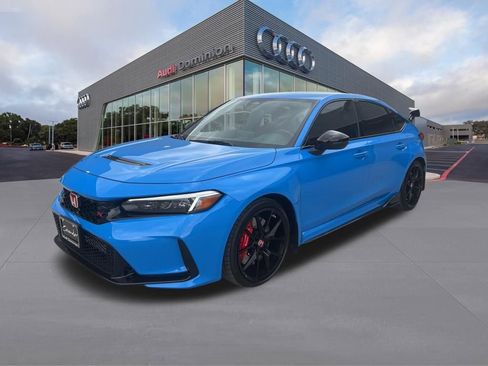 Used 2025 Honda Civic Type R image 1