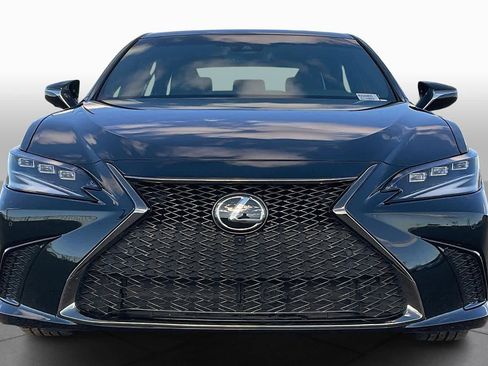 Used 2024 Lexus ES 300h F Sport w/ Accessory Package (Z1) image 4