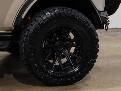 Used 2025 Ford Bronco Raptor image 55