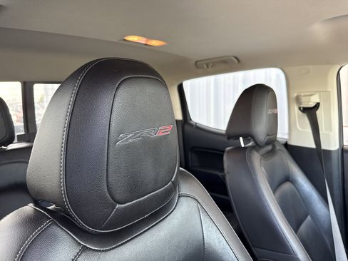 Used 2018 Chevrolet Colorado ZR2 image 41