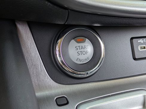 Used 2024 Nissan Murano SL AWD/4WD image 30