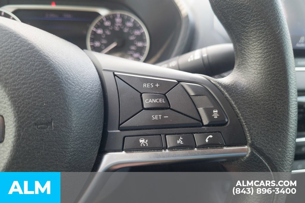 Used 2024 Nissan Sentra SV FWD image 10