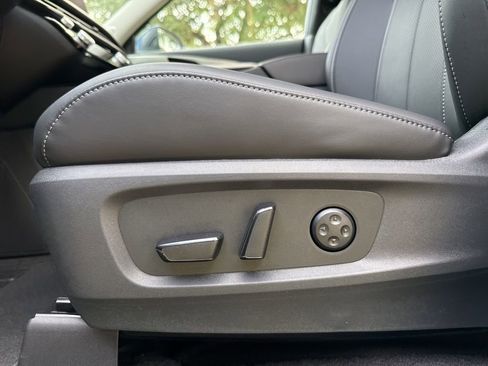 Used 2026 INFINITI QX60 Luxe w/ Family Package AWD/4WD image 26