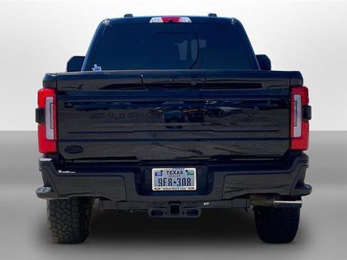 Certified 2025 Ford F250 Platinum w/ FX4 Off-Road Package AWD/4WD image 3