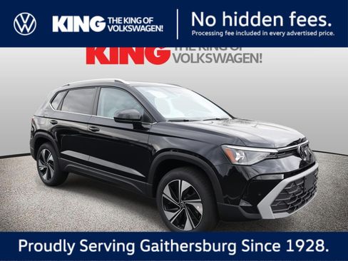 New 2026 Volkswagen Taos SE AWD/4WD image 1