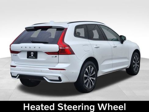 Certified 2025 Volvo XC60 B5 Plus AWD/4WD image 8