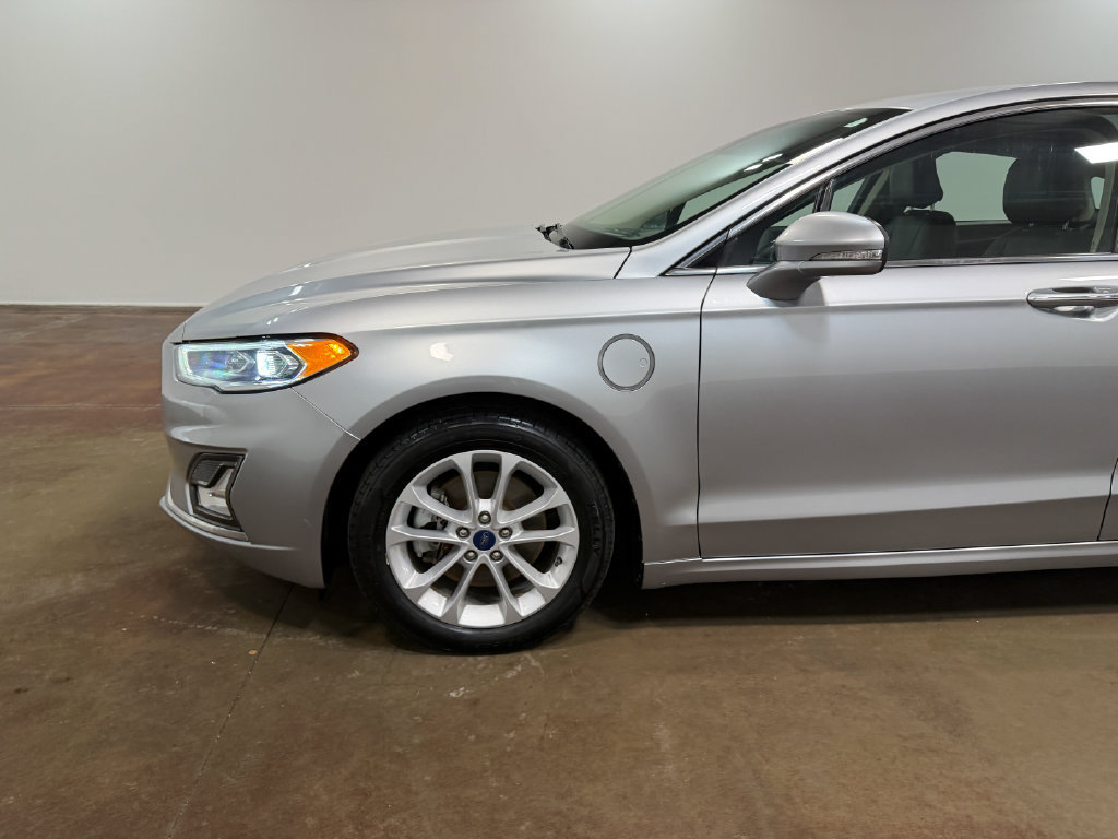 Used 2020 Ford Fusion Energi Titanium FWD image 38