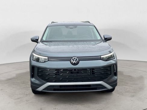 New 2025 Volkswagen Tiguan S AWD/4WD image 8