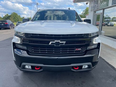 Used 2021 Chevrolet Silverado 1500 LT Trail Boss w/ Convenience Package II image 8