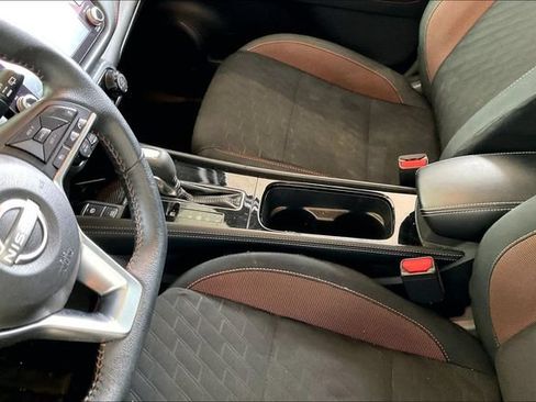 Used 2024 Nissan Kicks SR FWD image 13