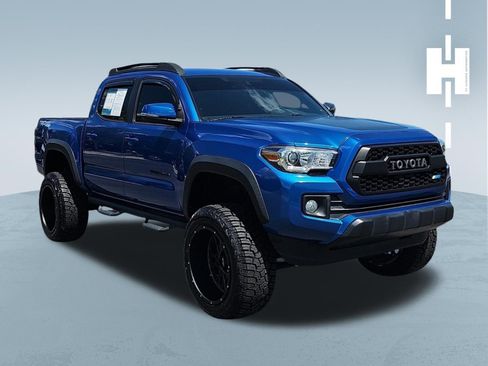 Used 2016 Toyota Tacoma TRD Off-Road w/ Towing Package RWD image 1