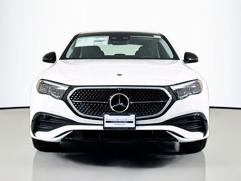 New 2026 Mercedes-Benz E 450 4MATIC Sedan image 2