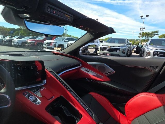 Used 2024 Chevrolet Corvette Stingray Premium Conv w/ Z51 Performance Package RWD image 26