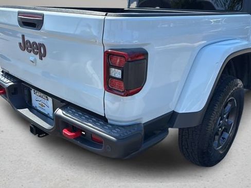 Used 2021 Jeep Gladiator Rubicon AWD/4WD image 36