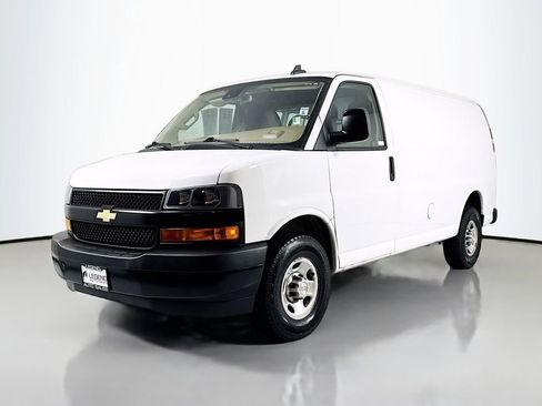 Used 2021 Chevrolet Express 2500 w/ Driver Convenience Package image 1