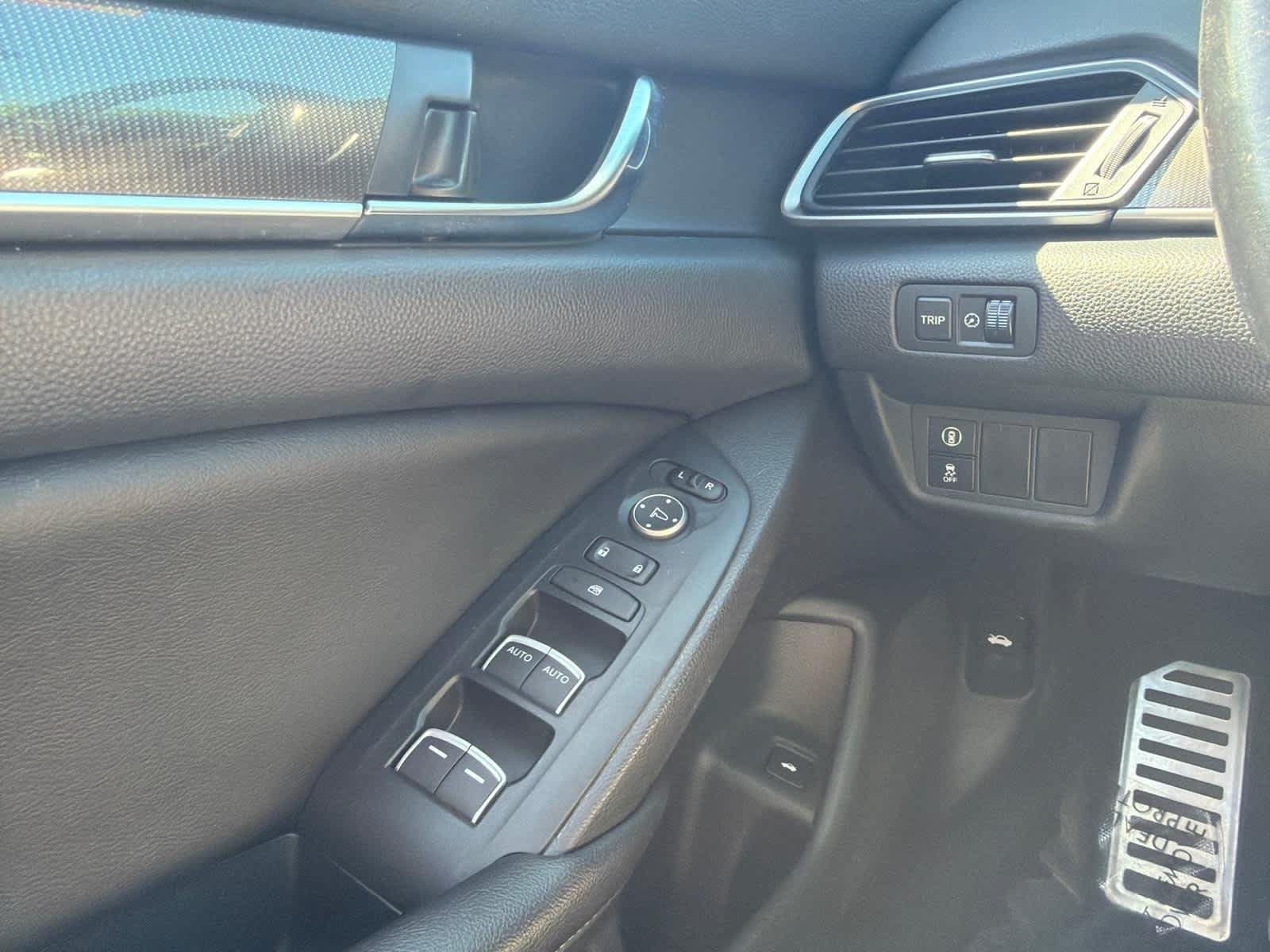 Used 2020 Honda Accord Sport image 20