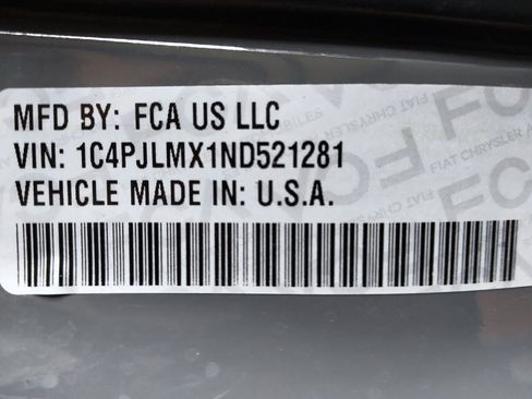 Used 2022 Jeep Cherokee Latitude Lux FWD image 33