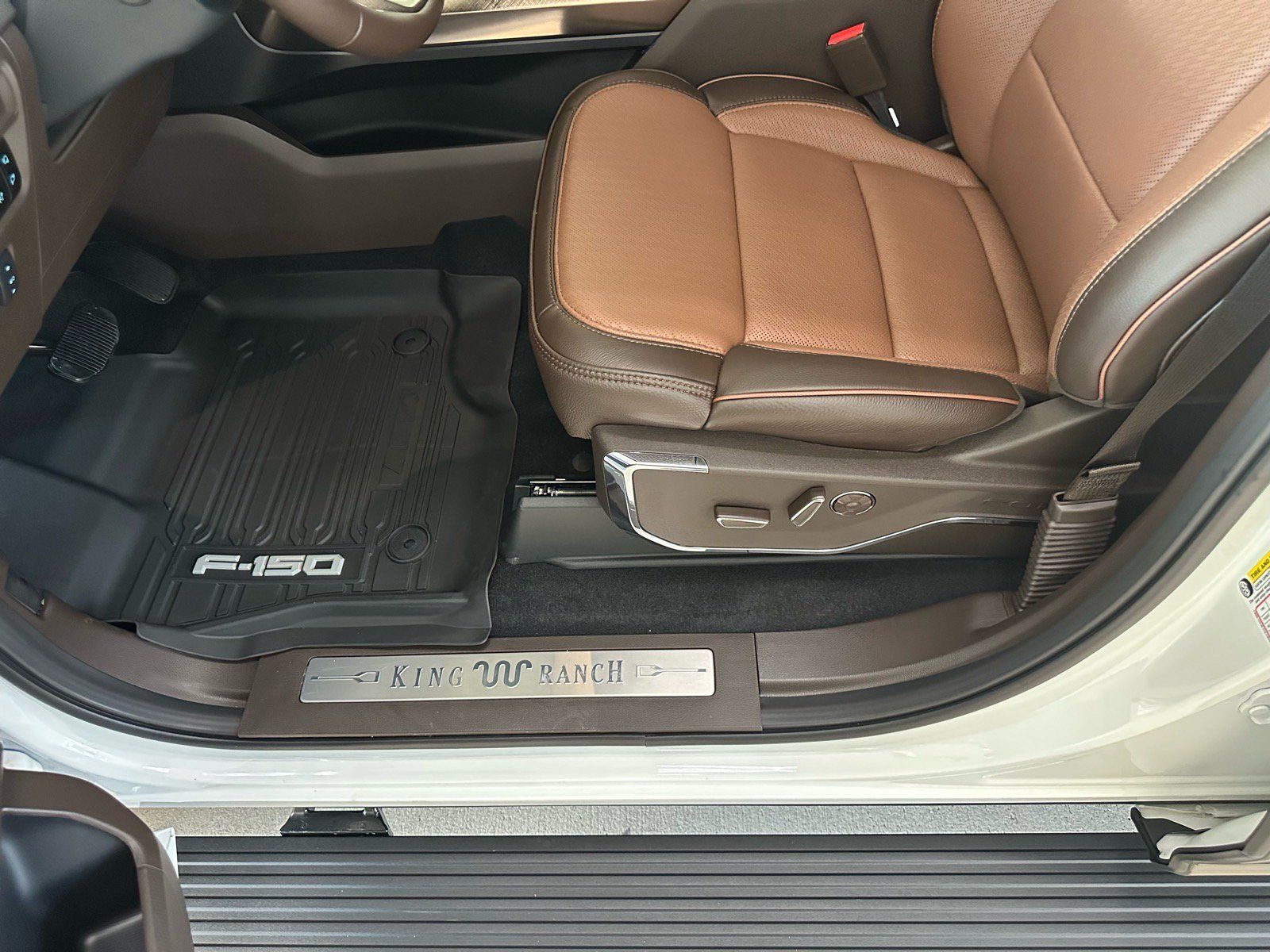 New 2026 Ford F150 King Ranch w/ Equipment Group 601A High AWD/4WD image 22