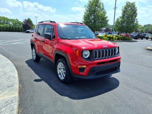 Used 2020 Jeep Renegade Sport w/ Sport Appearance Group AWD/4WD image 4