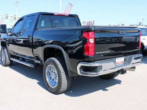 Used 2024 Chevrolet Silverado 2500 LT w/ Convenience Package AWD/4WD image 7