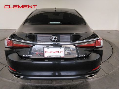 Used 2020 Lexus ES 350 350 Luxury w/ Accessory Package 2 image 7