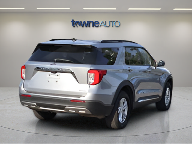 Used 2022 Ford Explorer XLT w/ Equipment Group 202A AWD/4WD image 7