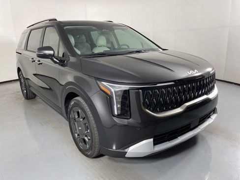 New 2026 Kia Carnival EX image 2