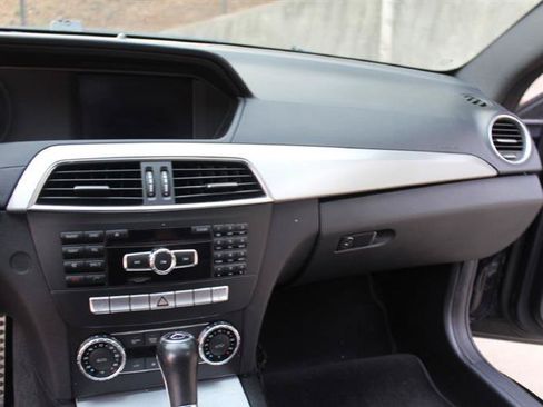 Used 2012 Mercedes-Benz C 250 Coupe image 13