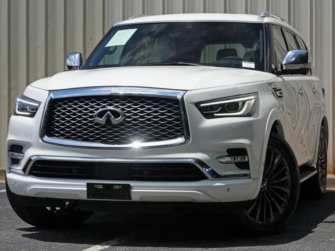 Used 2024 INFINITI QX80 Sensory w/ Cargo Package AWD/4WD image 3