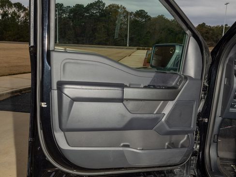 Used 2023 Ford F150 XLT w/ Equipment Group 302A High image 9