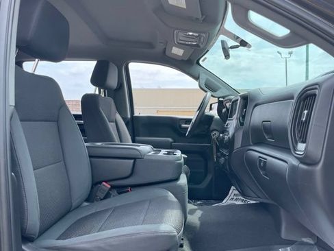 Used 2019 Chevrolet Silverado 1500 Custom Trail Boss w/ Custom Convenience Package AWD/4WD image 12