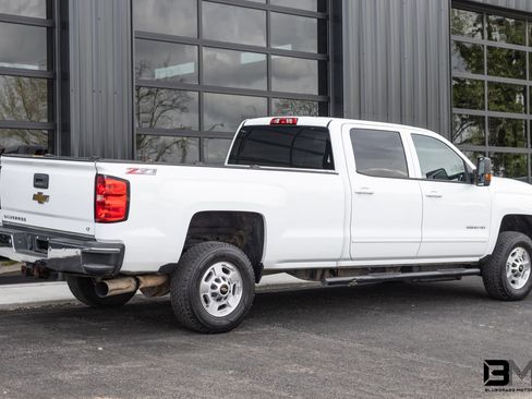 Used 2015 Chevrolet Silverado 2500 LT w/ Z71 Package, Off-Road image 11