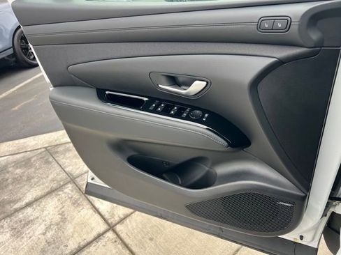 New 2025 Hyundai Santa Cruz Limited image 17