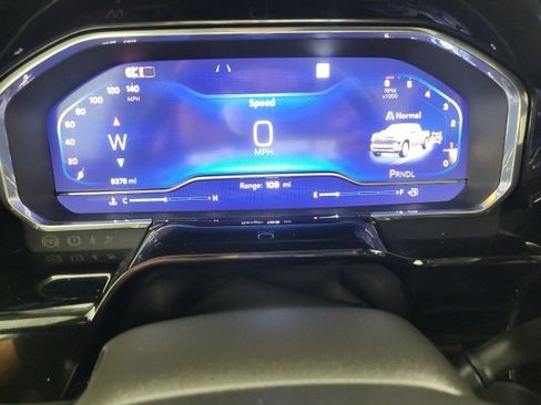 Used 2025 Chevrolet Silverado 1500 LT image 25